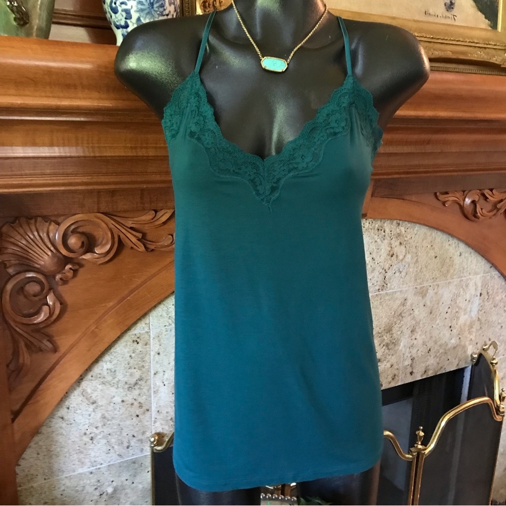 Gap Pure Body Lace Trim Adjustable Camisole Top L